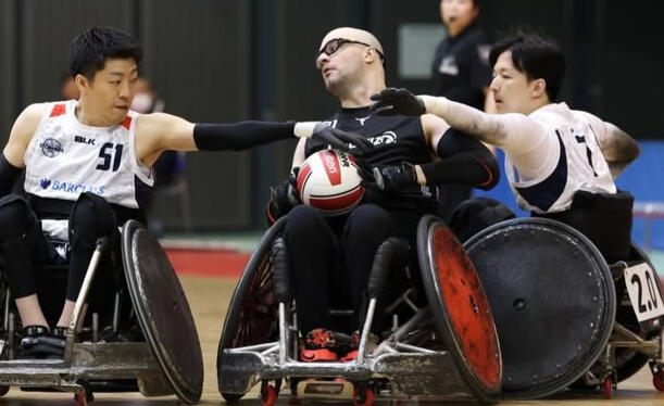 Tony taking the reach