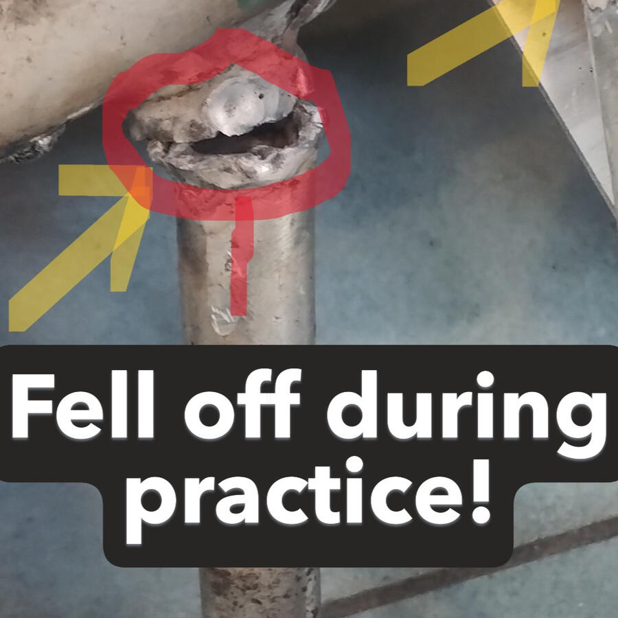 Serious chair damage prior to Japan Nationals